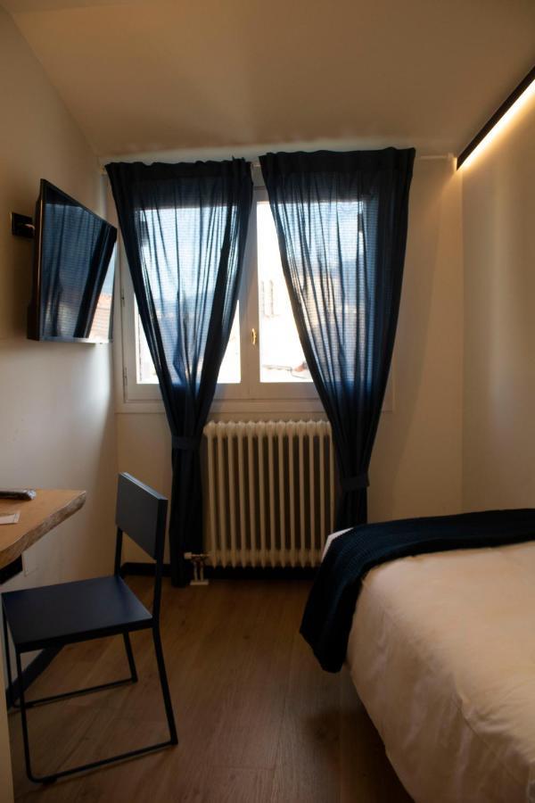 Hotel Alda Jolio Jaca Exterior photo